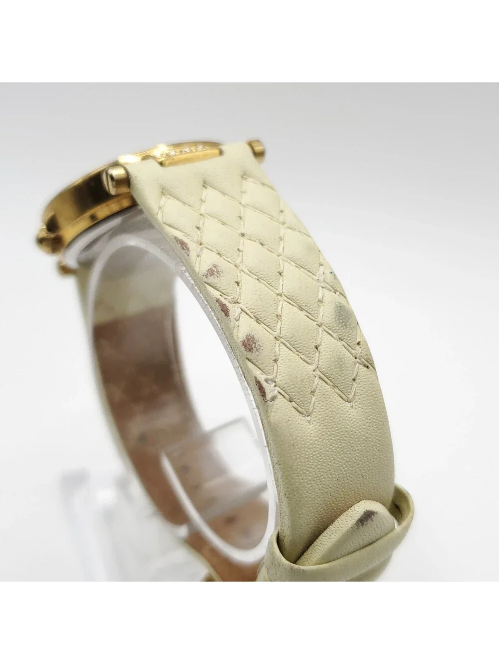 Burgi Quartz Womens Watch 31mm Gold Tone Rhinestone Bezel New Battery